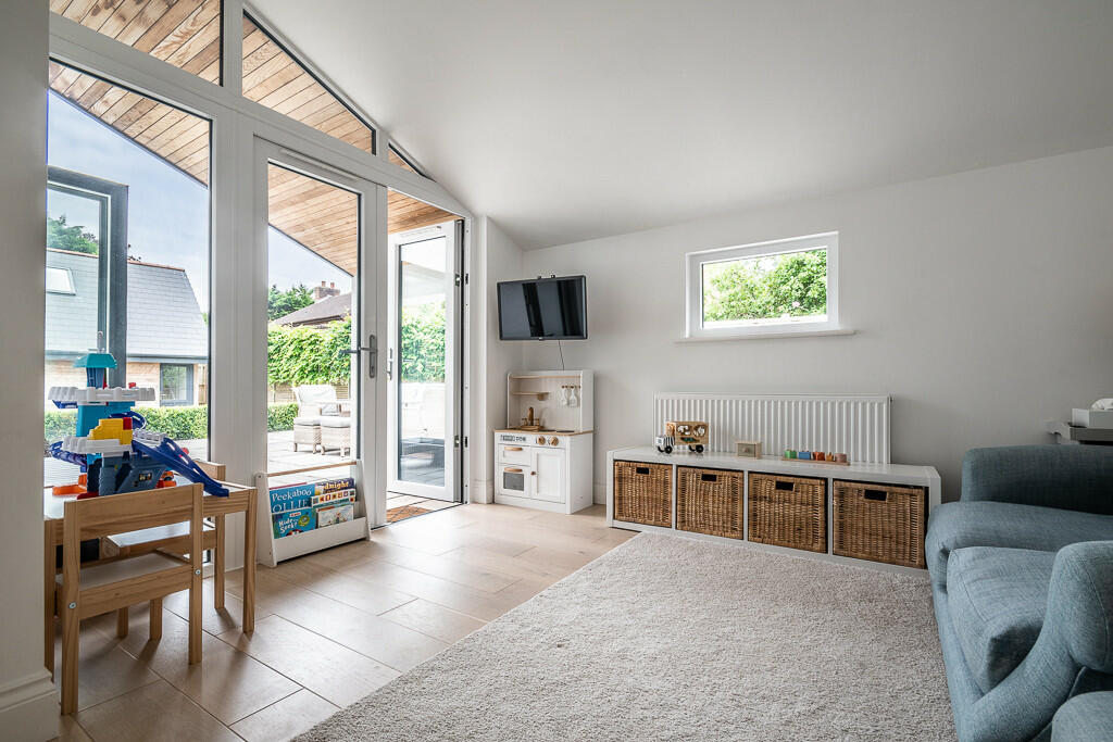 2 Parkhayes - Web...