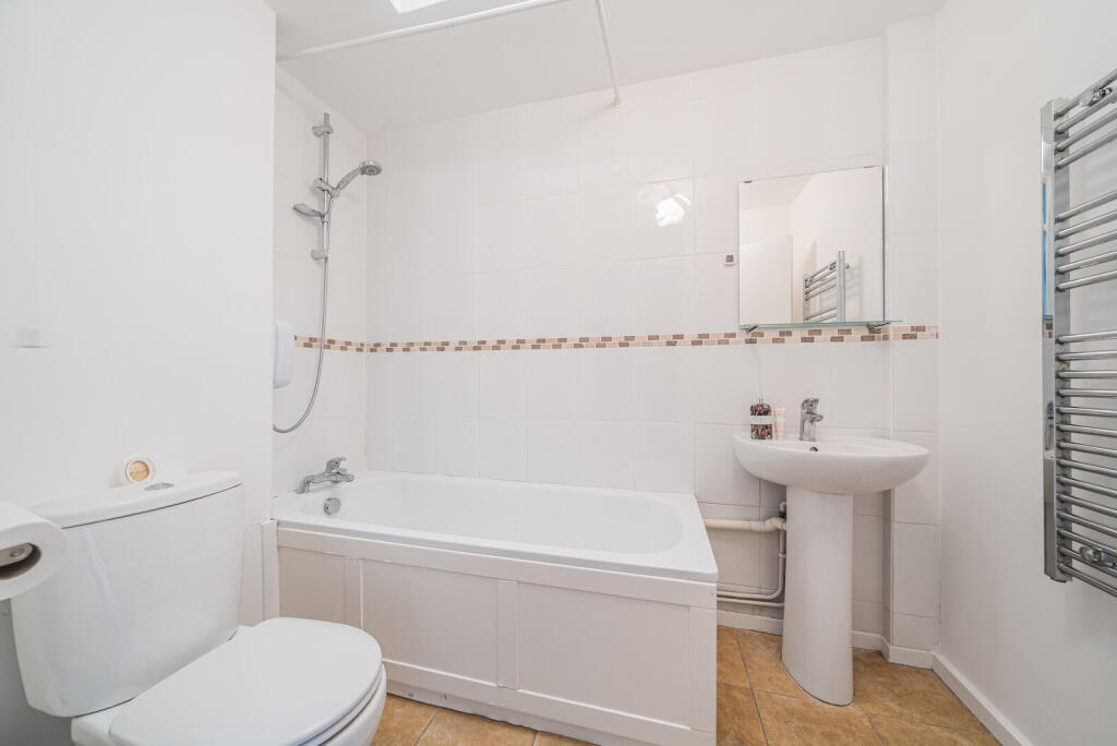 1332100-17-688ce3...