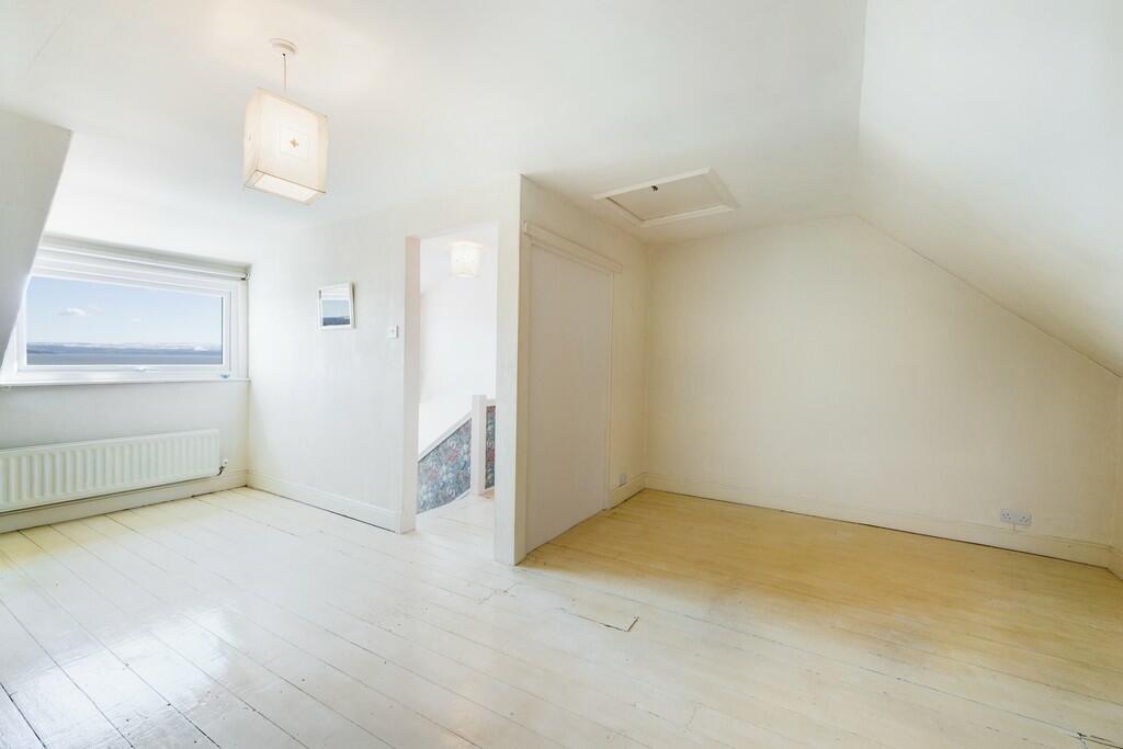 Upper Bedroom