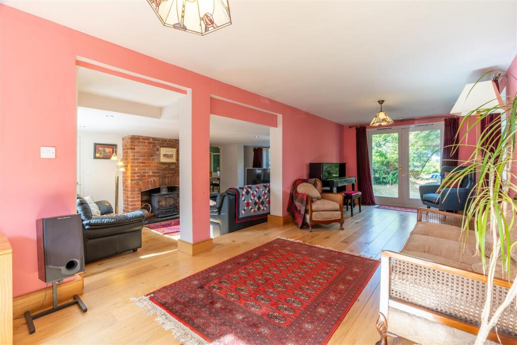 Split Level Reception