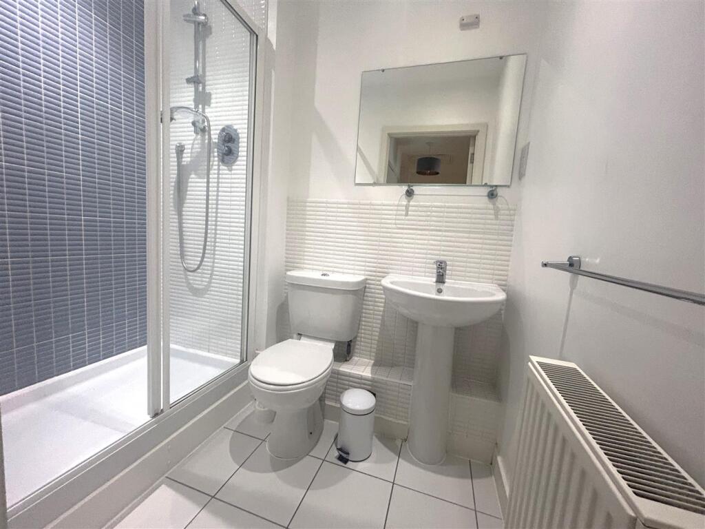 bathroom.jpeg
