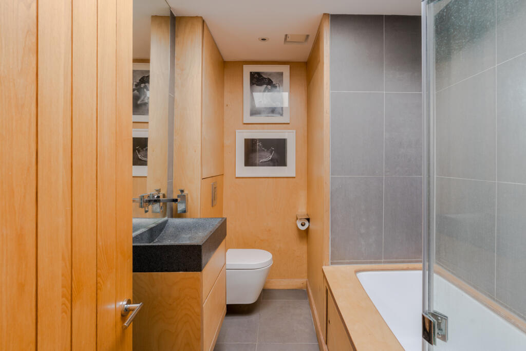 254088 - St Jude's Cottage-10.jpg
