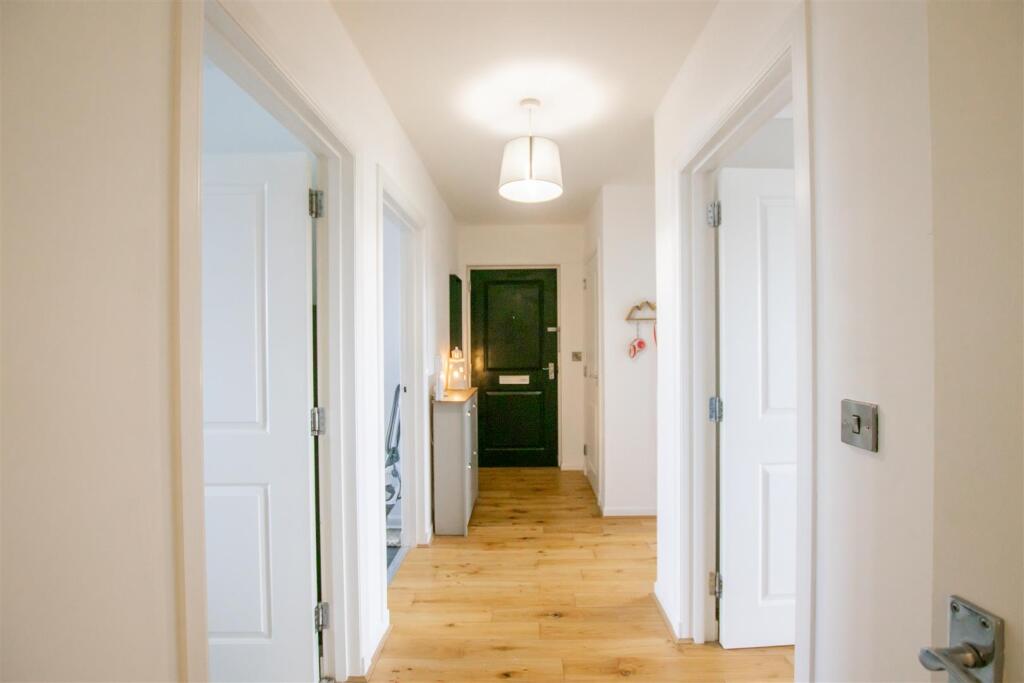 hallway.jpg