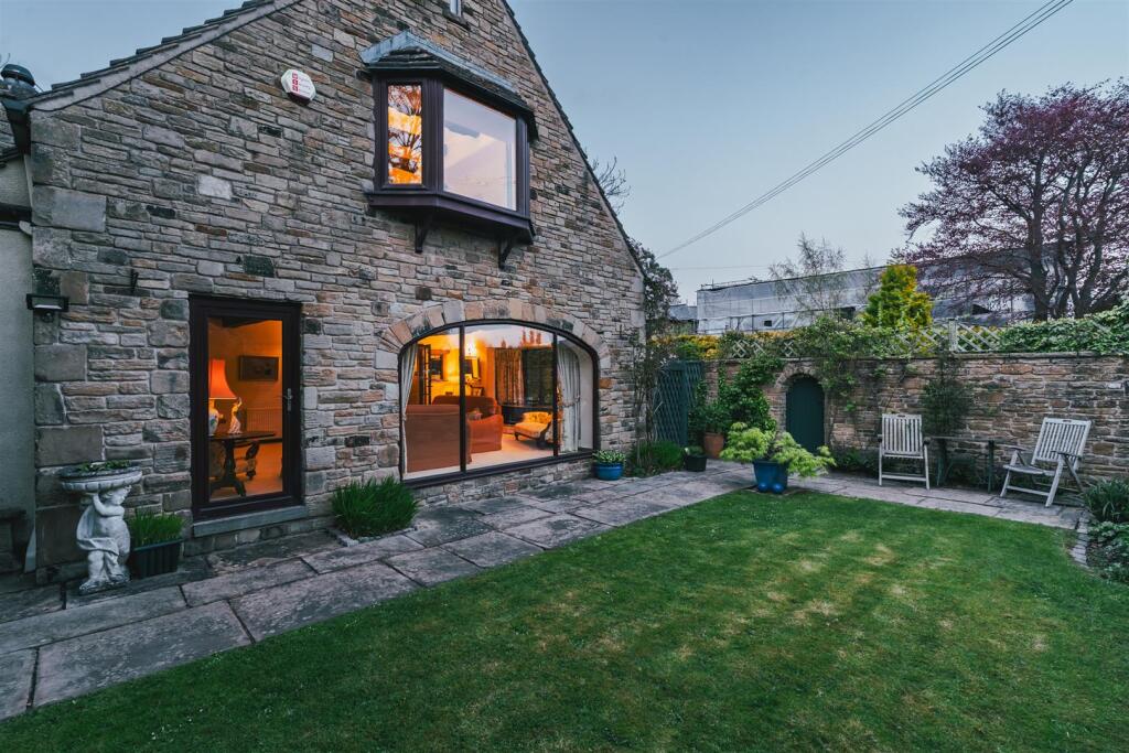 Exterior and Gardens