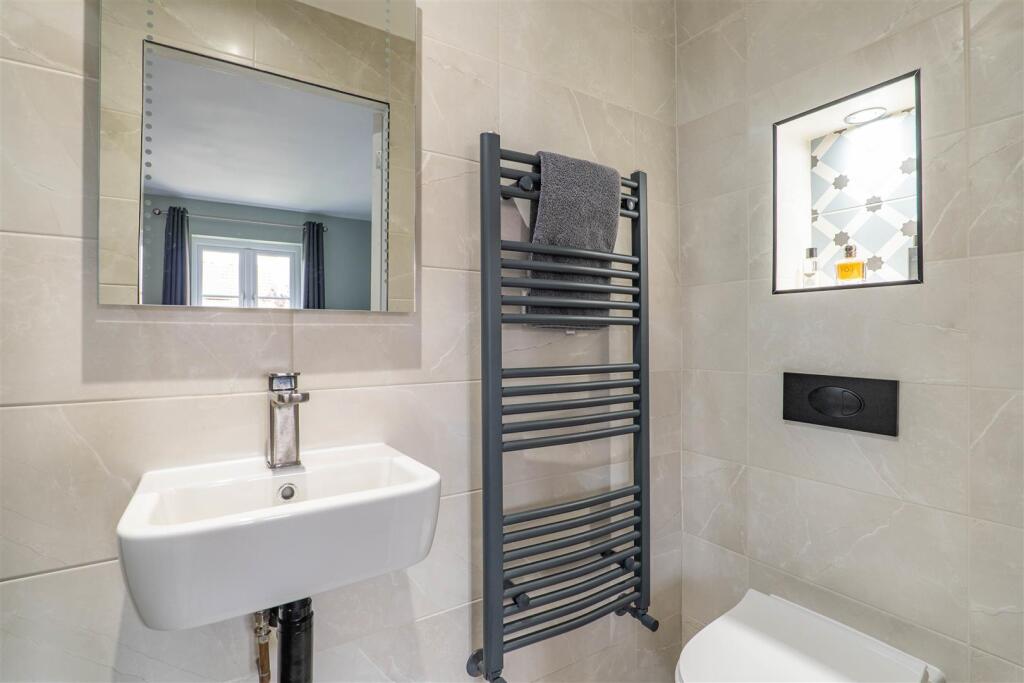 Master Bedroom Ensuite