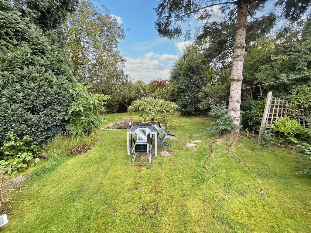 Gardens Aspect 3.jpg