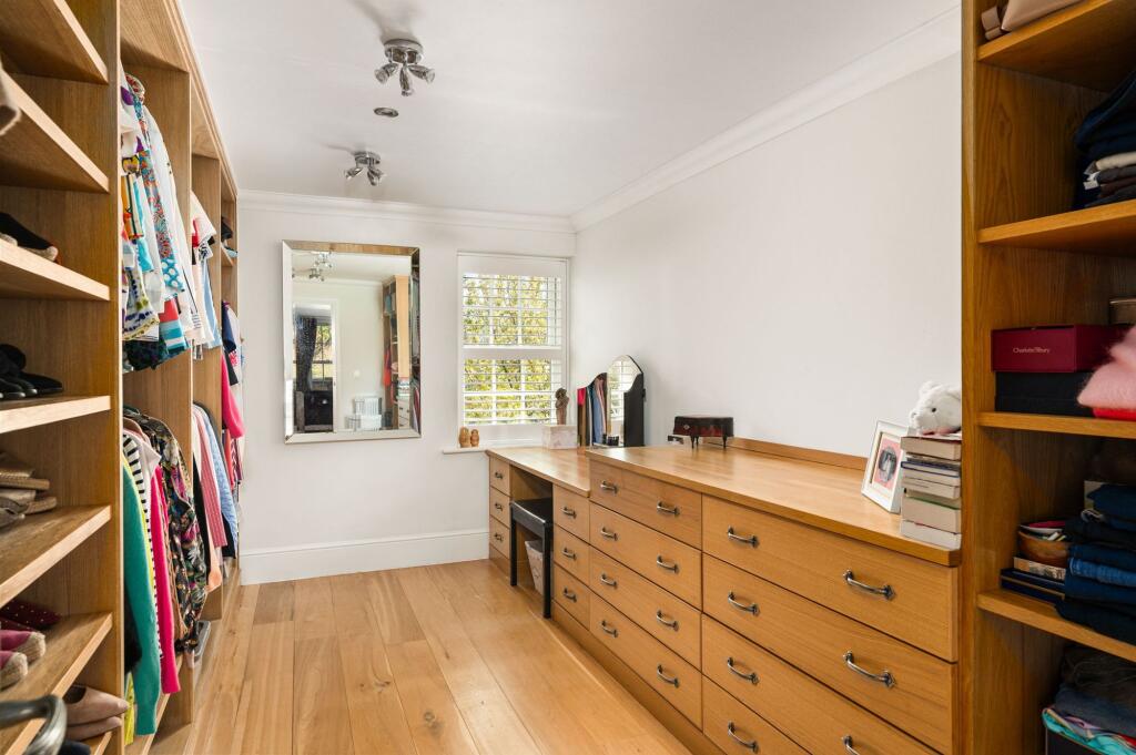 Principal Bedroom Dressing Room 2