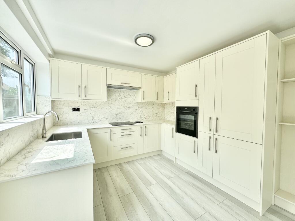 Swinburne Avenue, Broadstairs