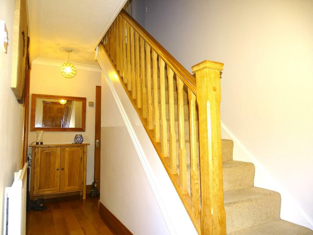 INVITING ENTRANCE HALL