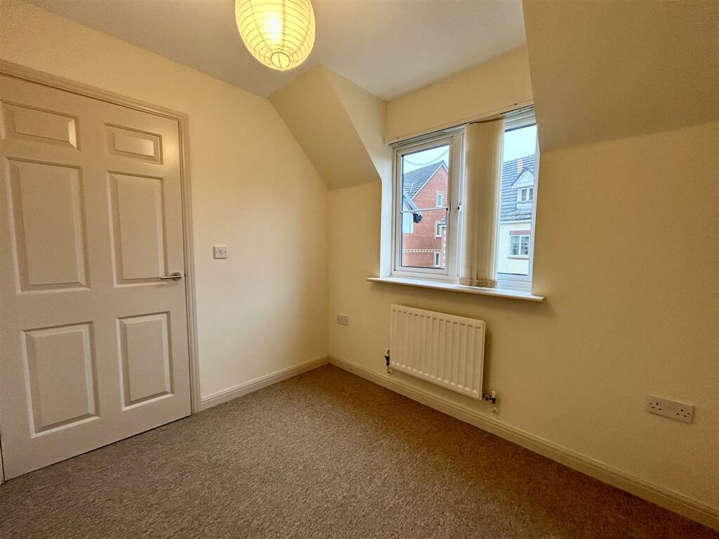 Bedroom 2.jpeg