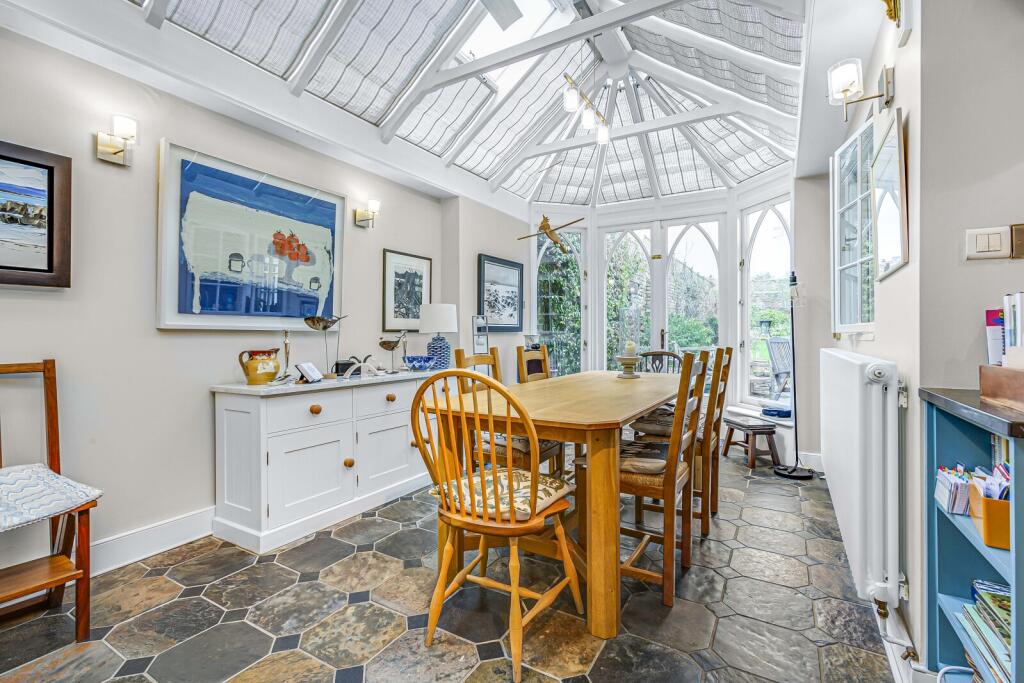 Conservatory/Dining