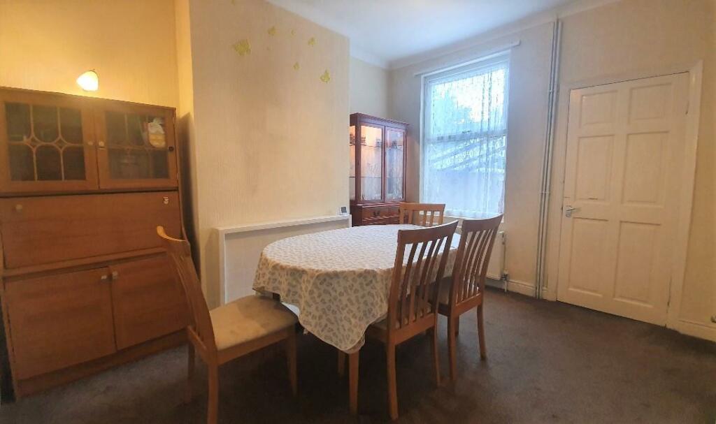 Dining Room.jpg