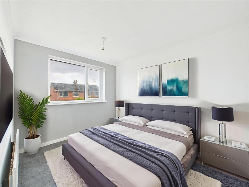 CAM05497G0-PR0031-STILL009_alt - Bedroom - Modern 