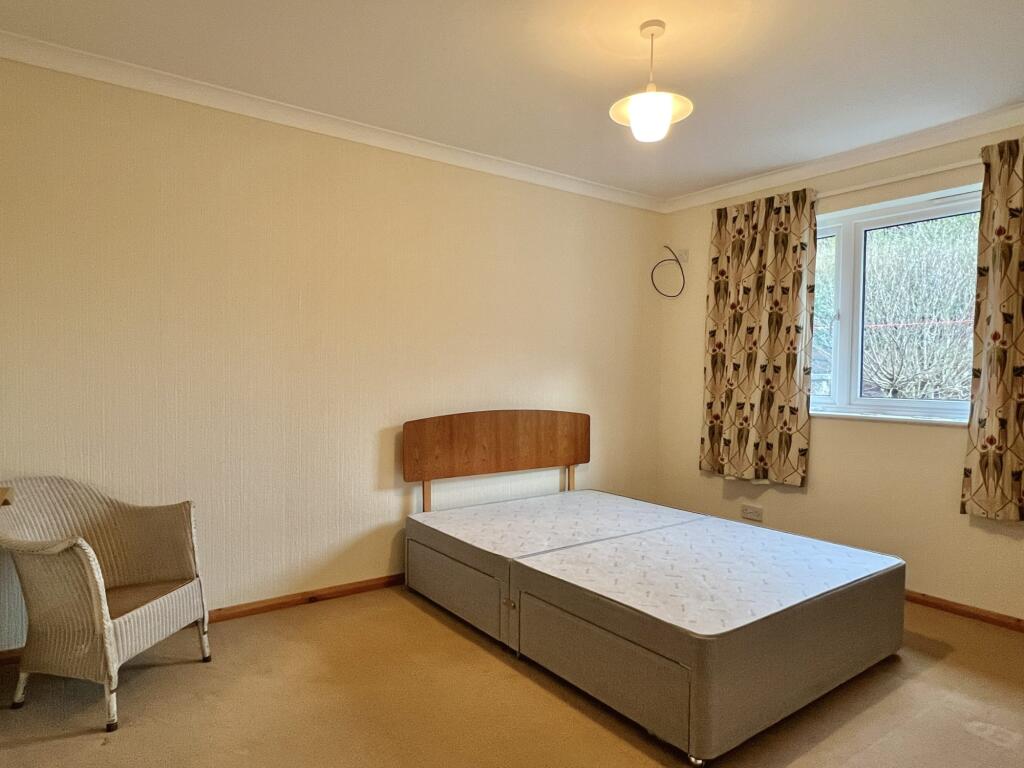 Linnhe, Barrhill Road, Dalbeattie - Williamson and