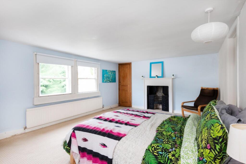 3 Lower East Hayes, Bath BA1 6AN-15.jpg