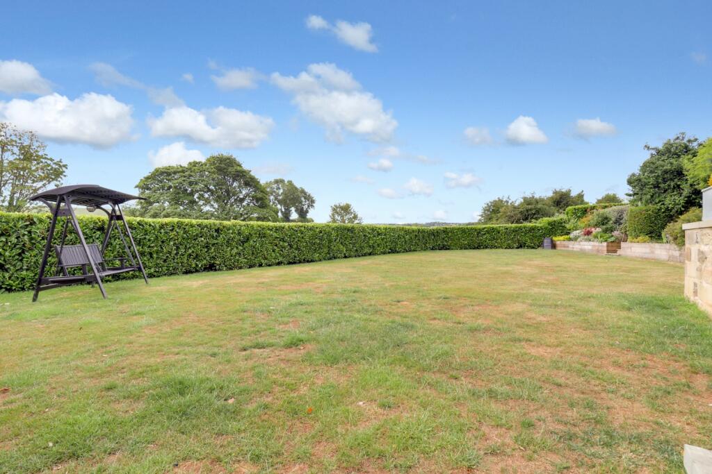 34- Rob Hammond EweMove Pontefract