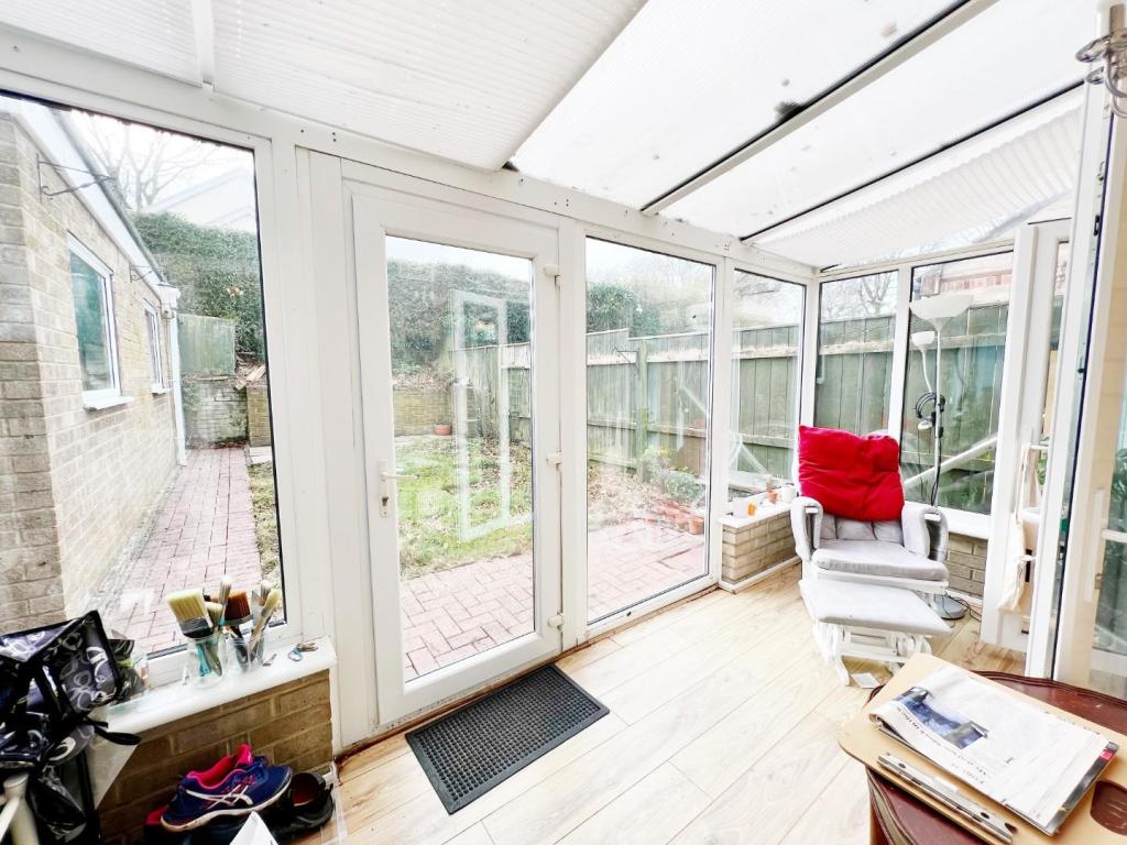 Conservatory pic 1.jpg