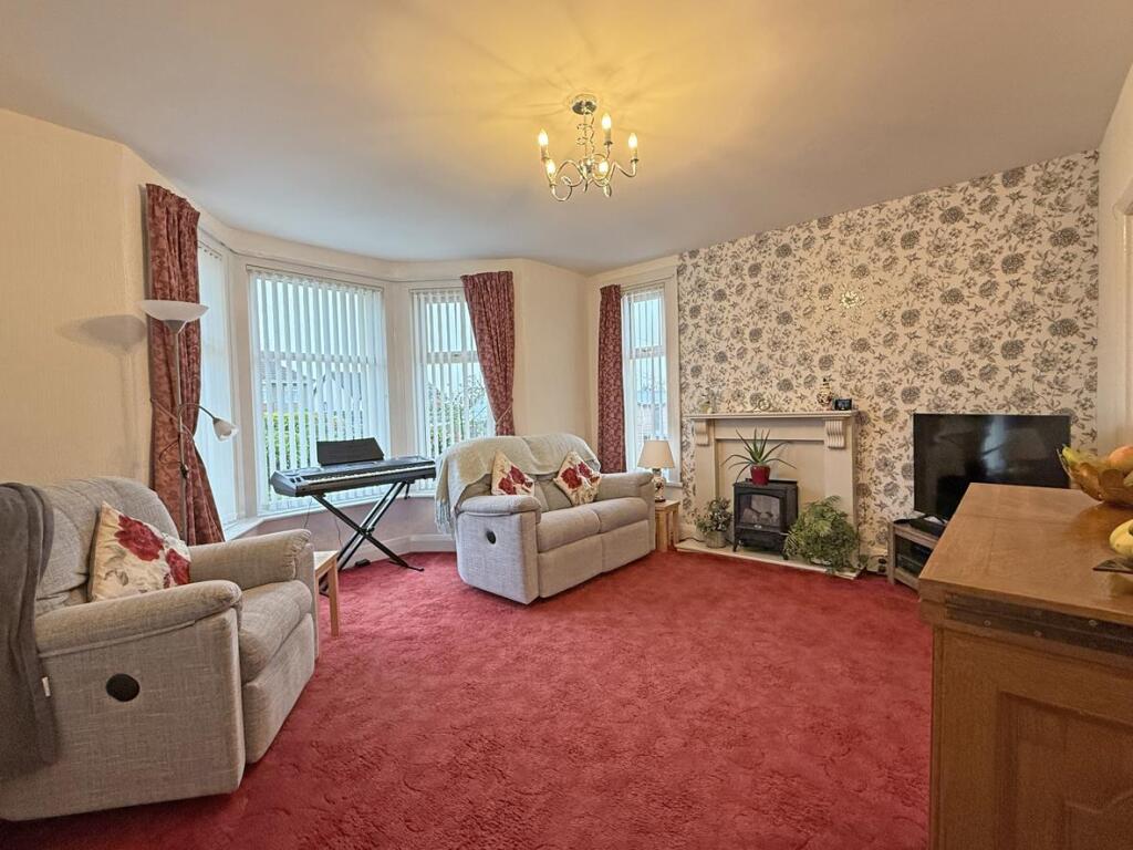 Old Woodlands Road 56 - Lounge 2.....jpg