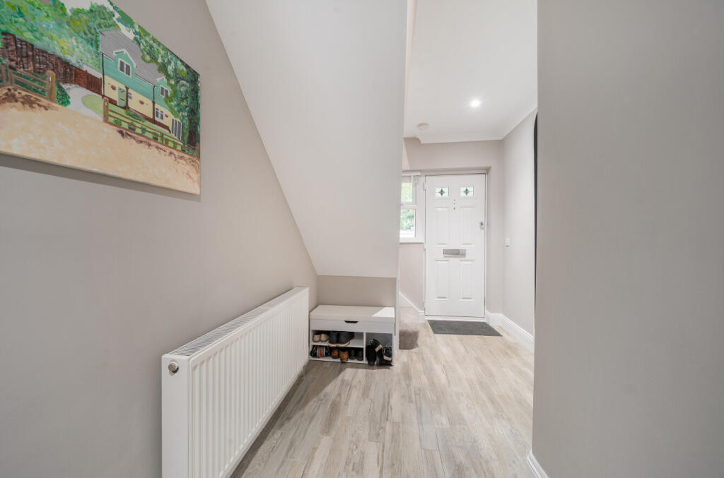 1368929-17-68ee87...