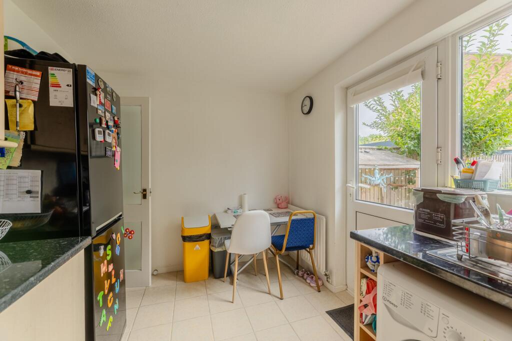 Kitchen / Breakfast Room