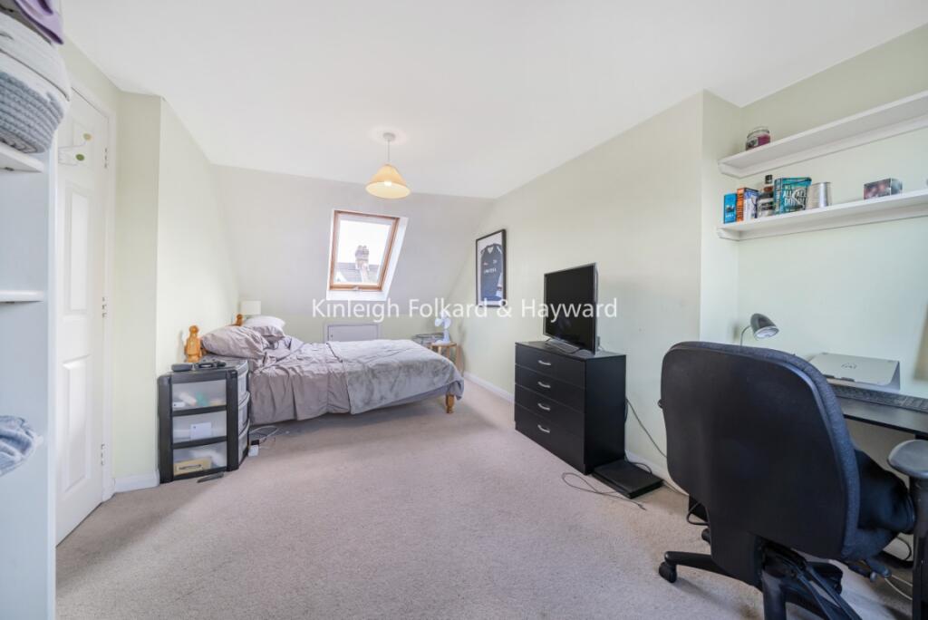 c6005101-bb39-4048-8