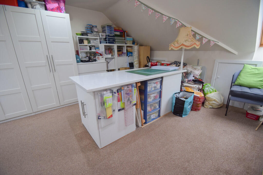 tlc_26db9be0-6878...