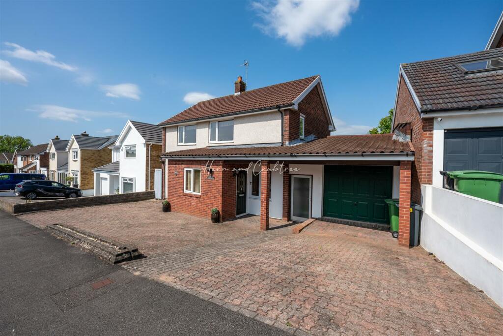 Padarn Close, Cyncoed, HernCrabtree (11).jpg