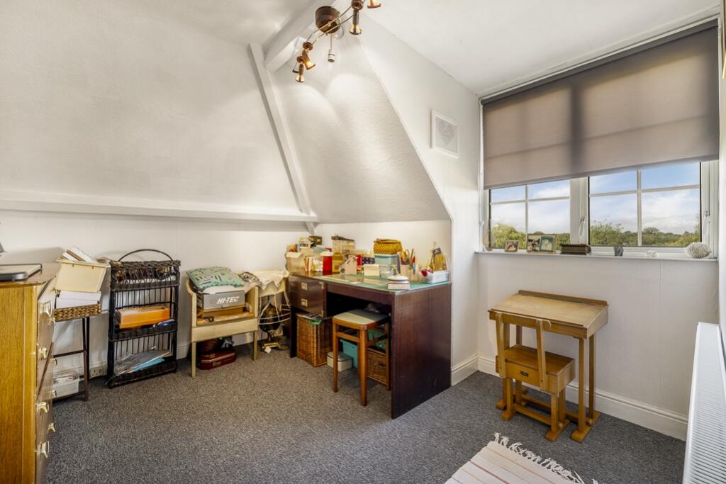 2 Cross O'Cliff Hill (Lincoln)-37
