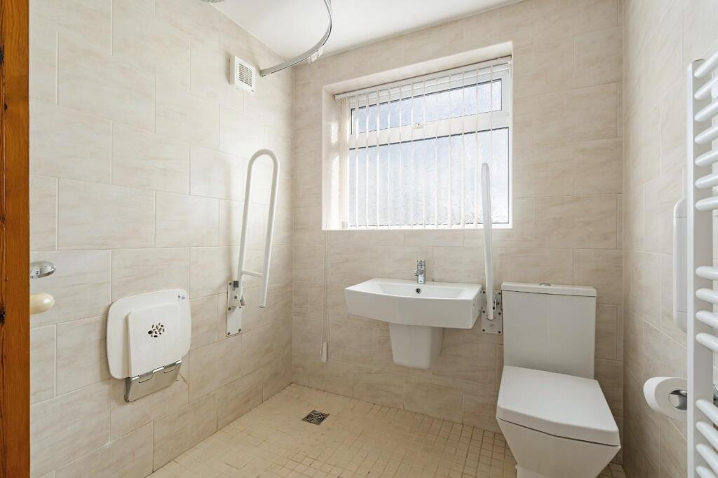 80211_11 Linden Way -  (17).jpg