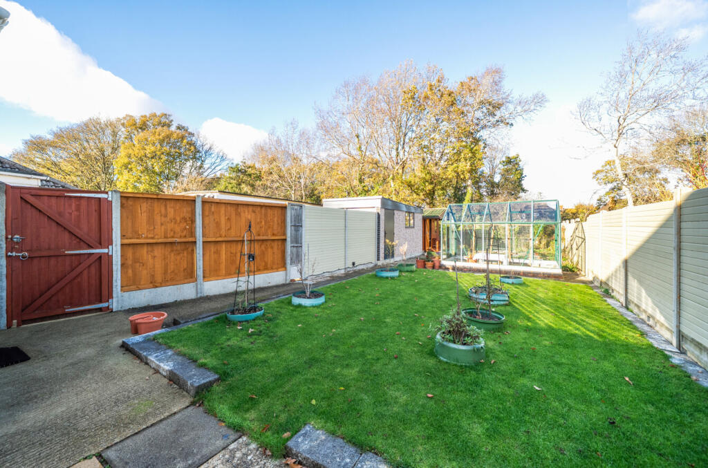 1385268-19-6925b5...