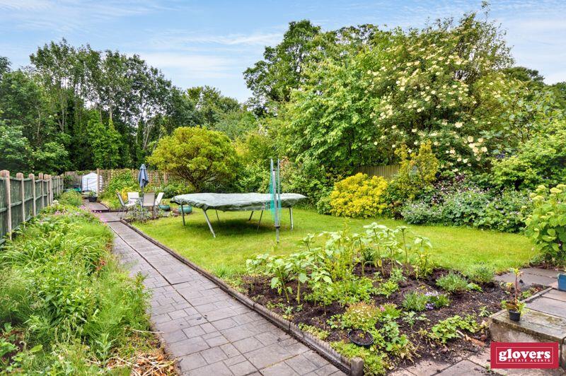 BACK GARDEN