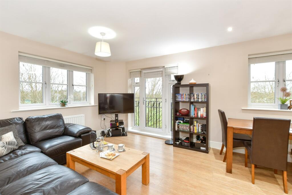 Kitchen/Living Room
