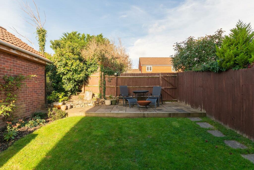 3S7LCHD - External E.jpg