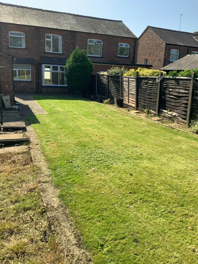 Rear Gdn2 T202502211603.jpeg
