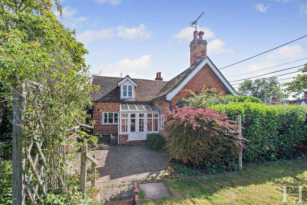 8662260-exteriorW...