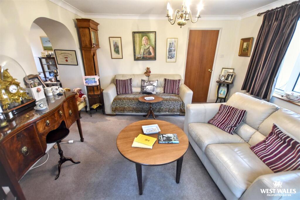 5 - 2025-12-01T132447.026.jpg