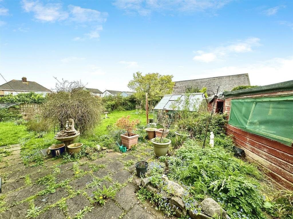GARDENS