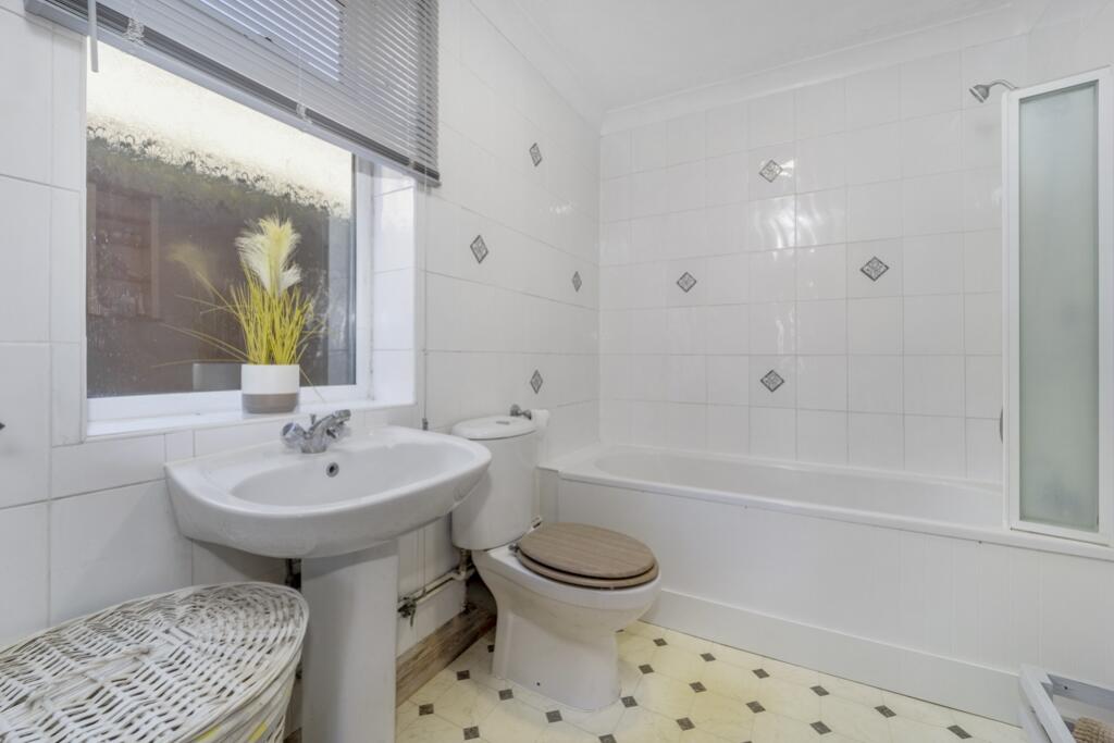 178 Boston Road N (Holbeach)-17