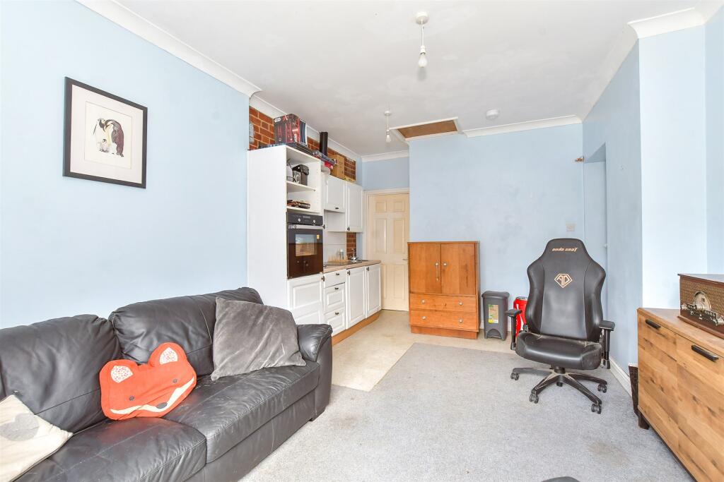 Annex Lounge/Kitchen