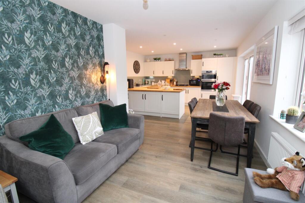 Kitchen/Dining/Family Room