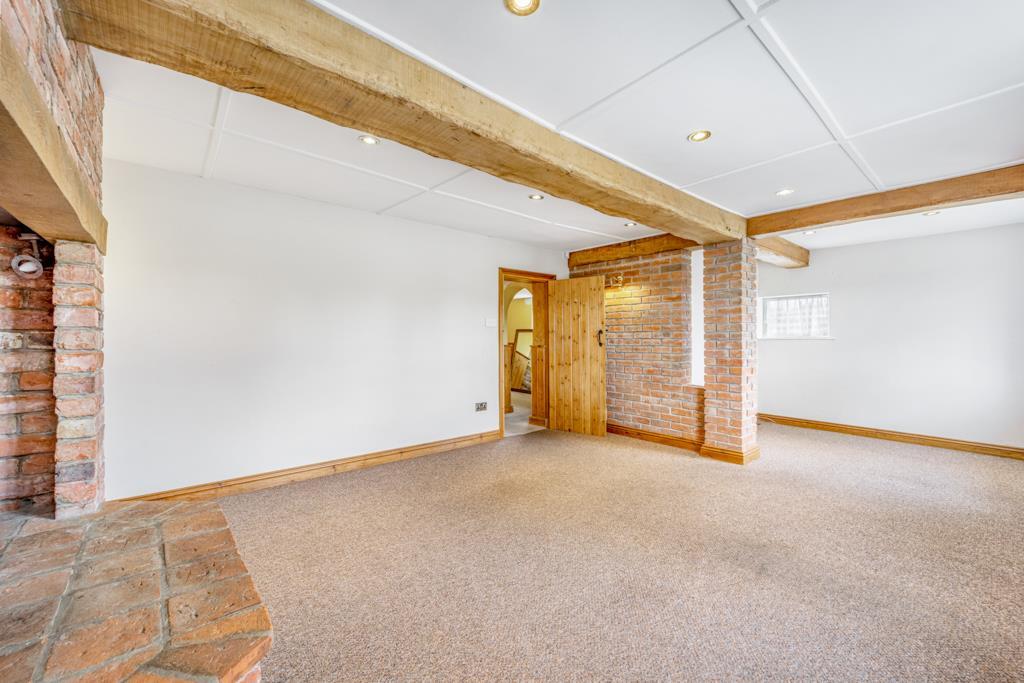 107 High Street (Tattershall)-18.jpg