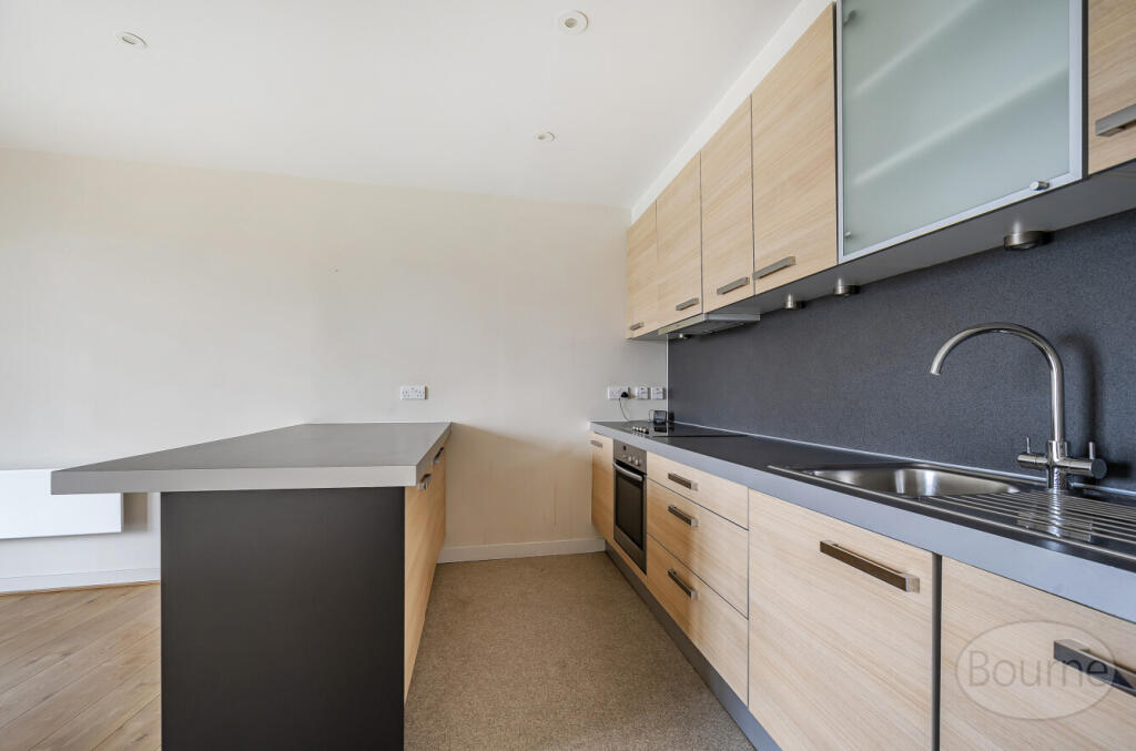 42fe93e2-ff3f-463...