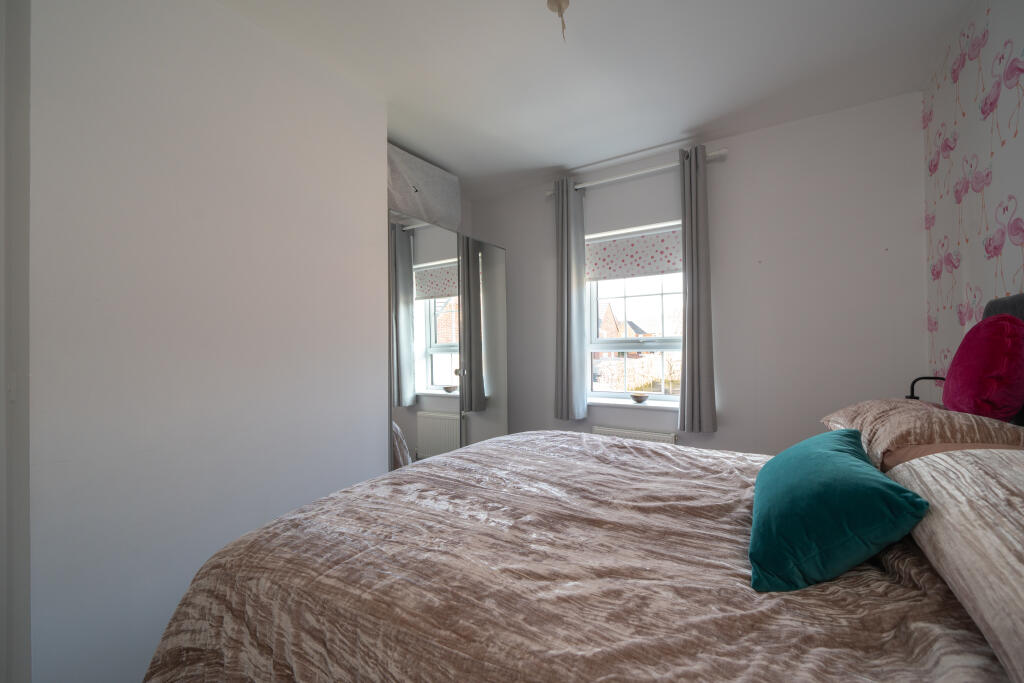 BEDROOM2 (2).jpg
