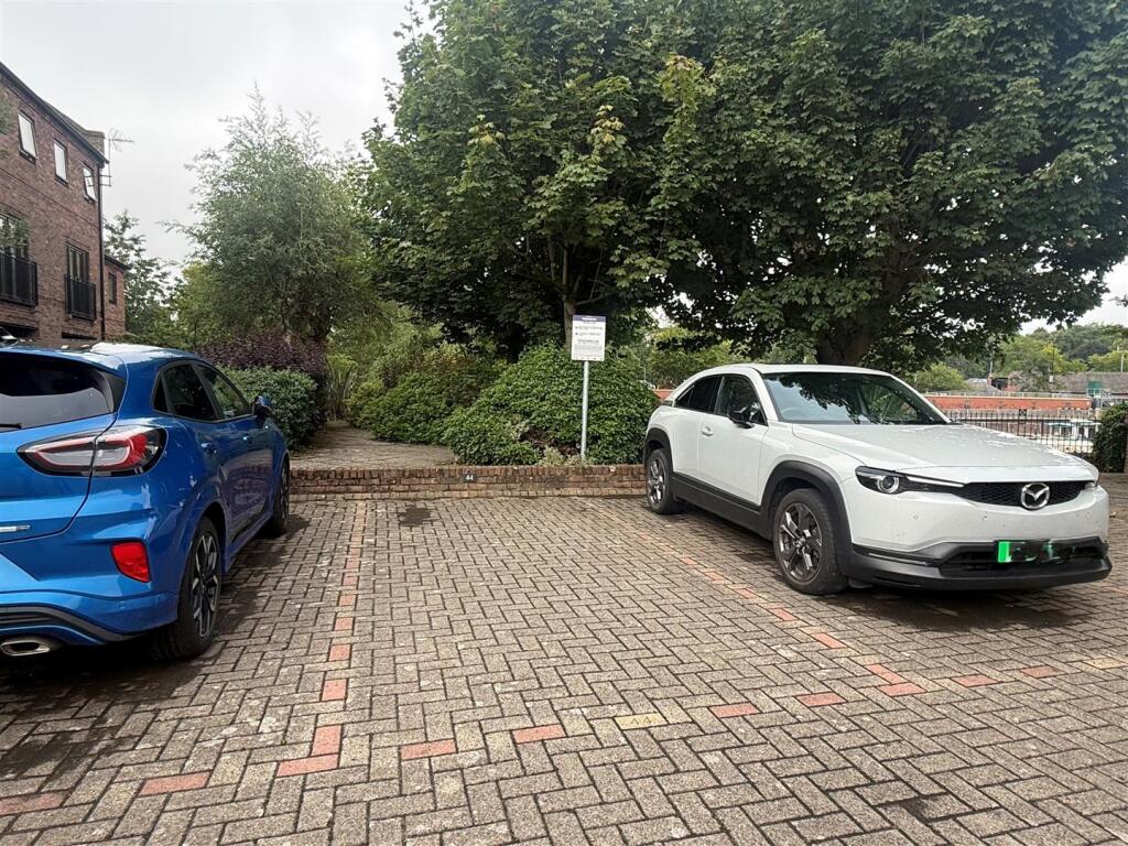 44 Fishergate - parking updated.jpg