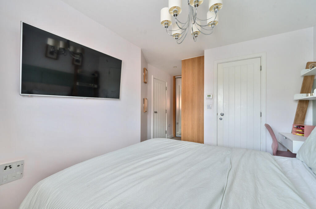 1320118-11-686e69...