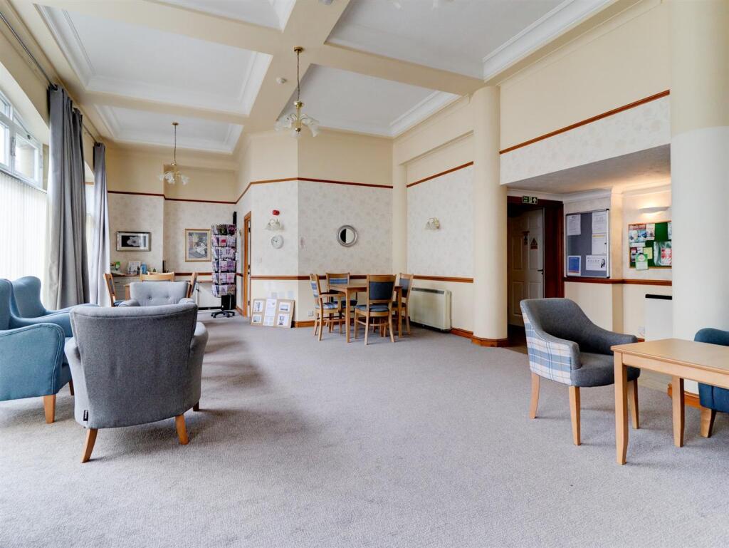 Communal Lounge