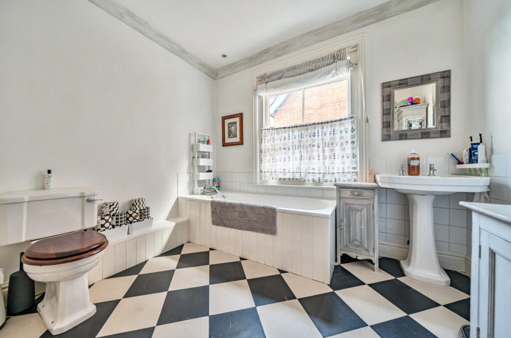 1318389-3-6866ce4...