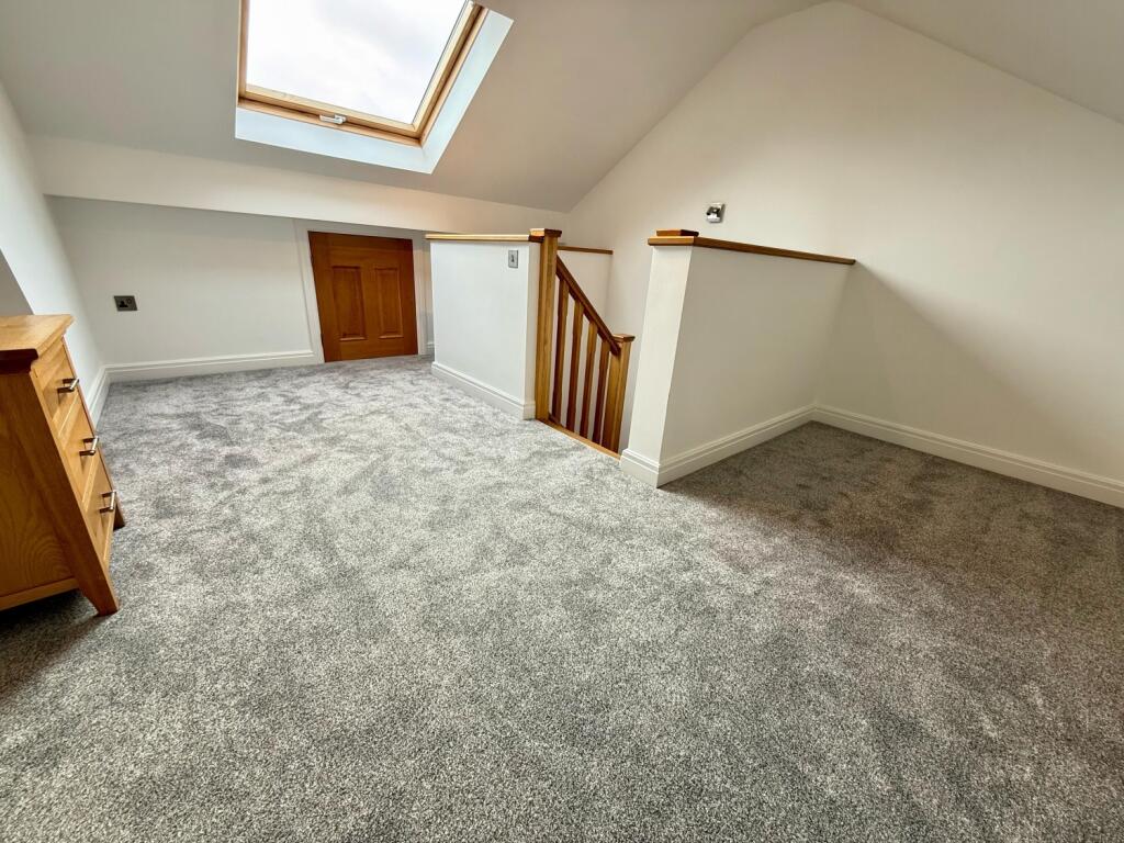 loft bedroom 2