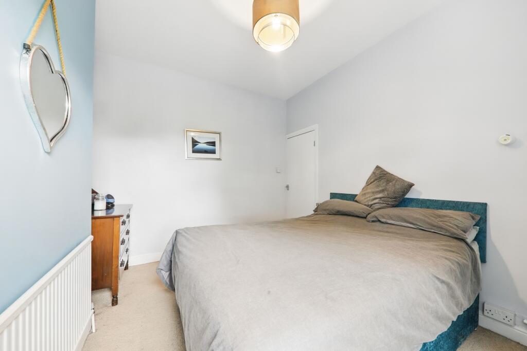 Garden Street Master - EweMove Pontefract