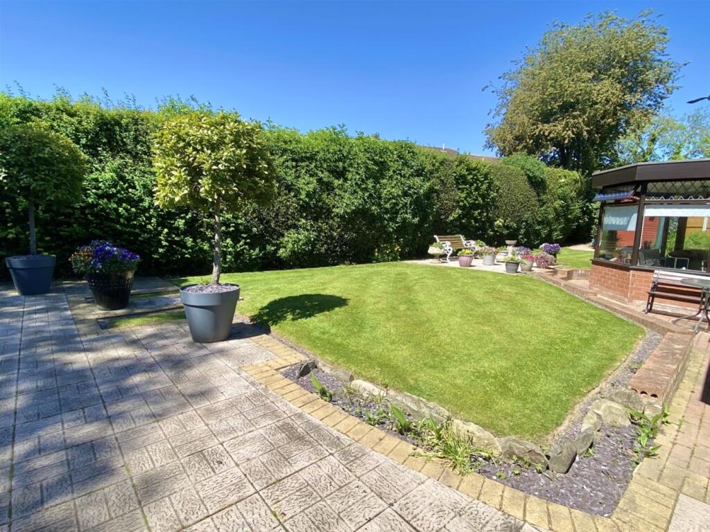 Garden 3